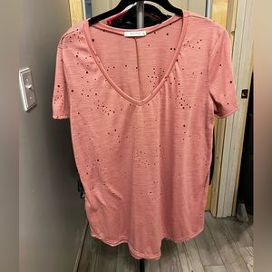 Anistar brand, Pink and size L shirt.